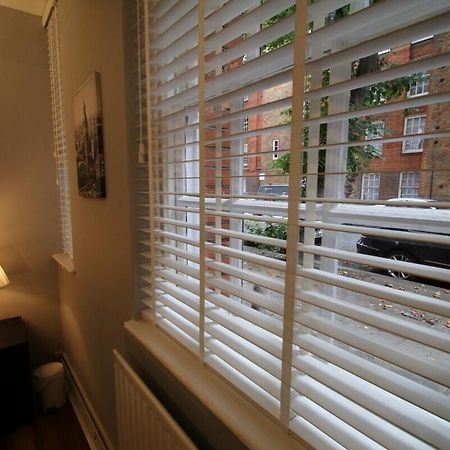 Molesey Apartments Londra Exterior foto